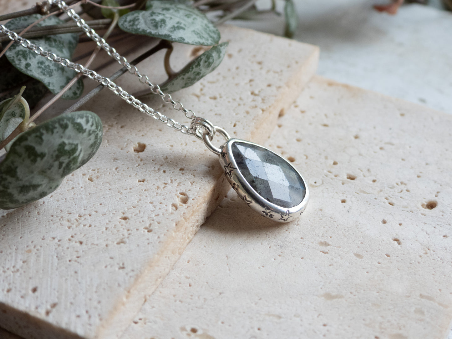 Celestial "Steren" Labradorite Charm Necklace | Stone of Magic
