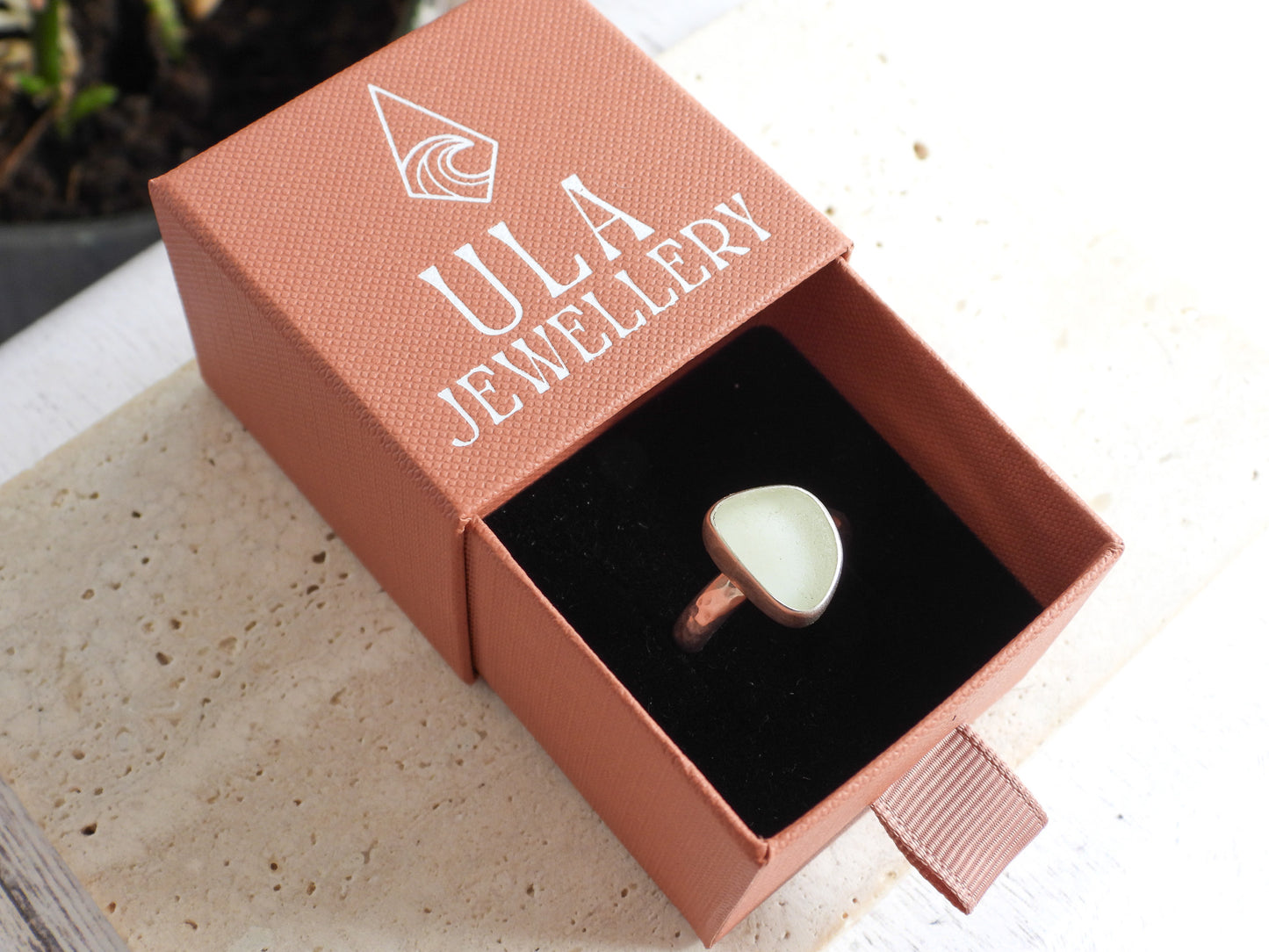 Very Rare UV Seaglass Ring | Recycled Silver 925 | Size R