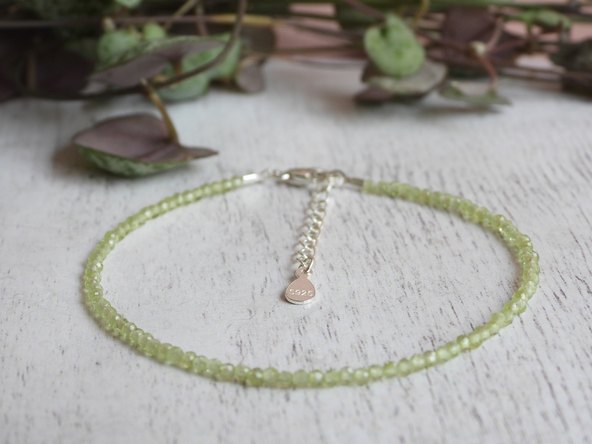 adjustable peridot handmade gemstone bracelet with silver 925 chain