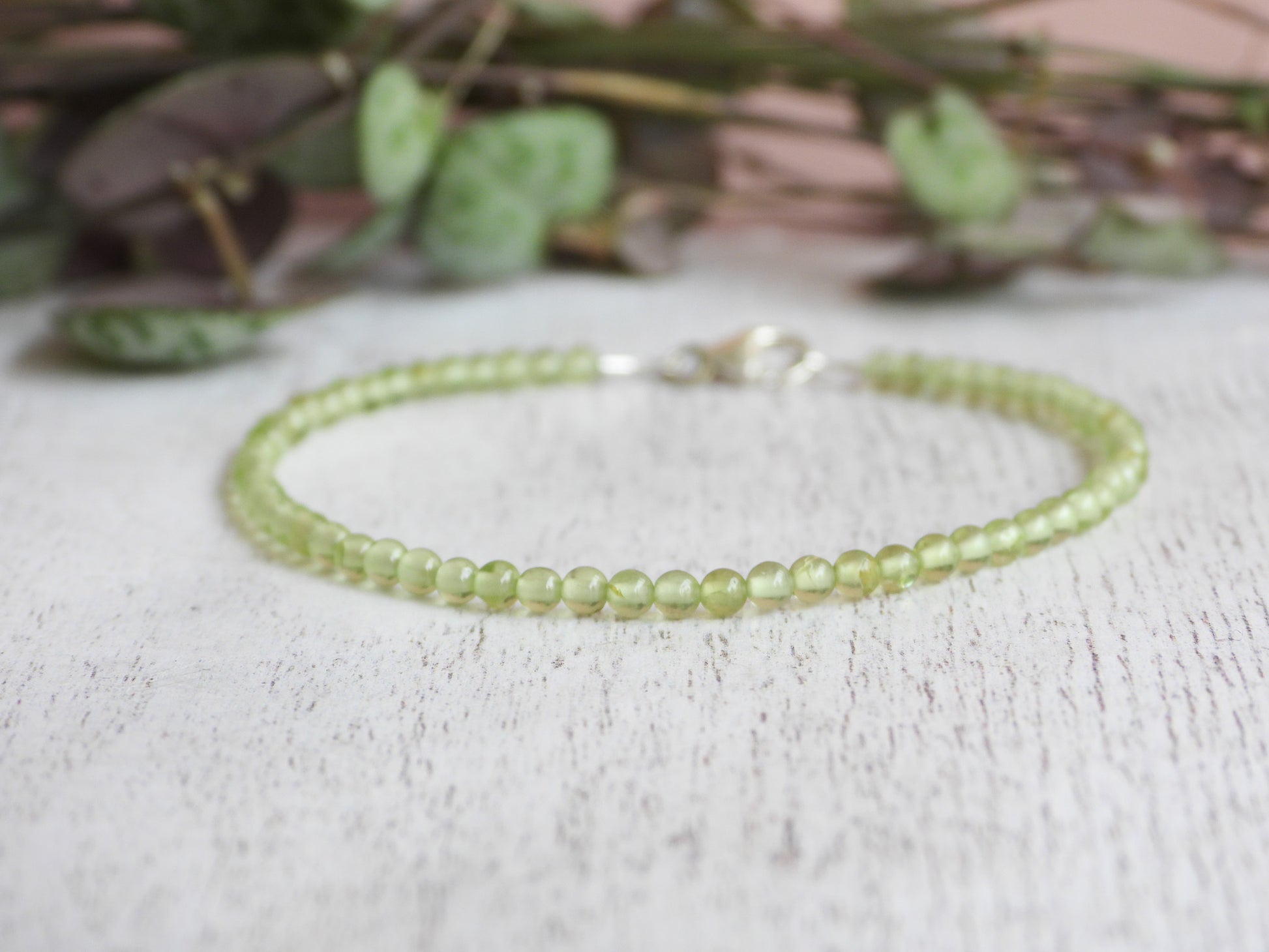 minimalist peridot gemstone bracelet with august birthstone