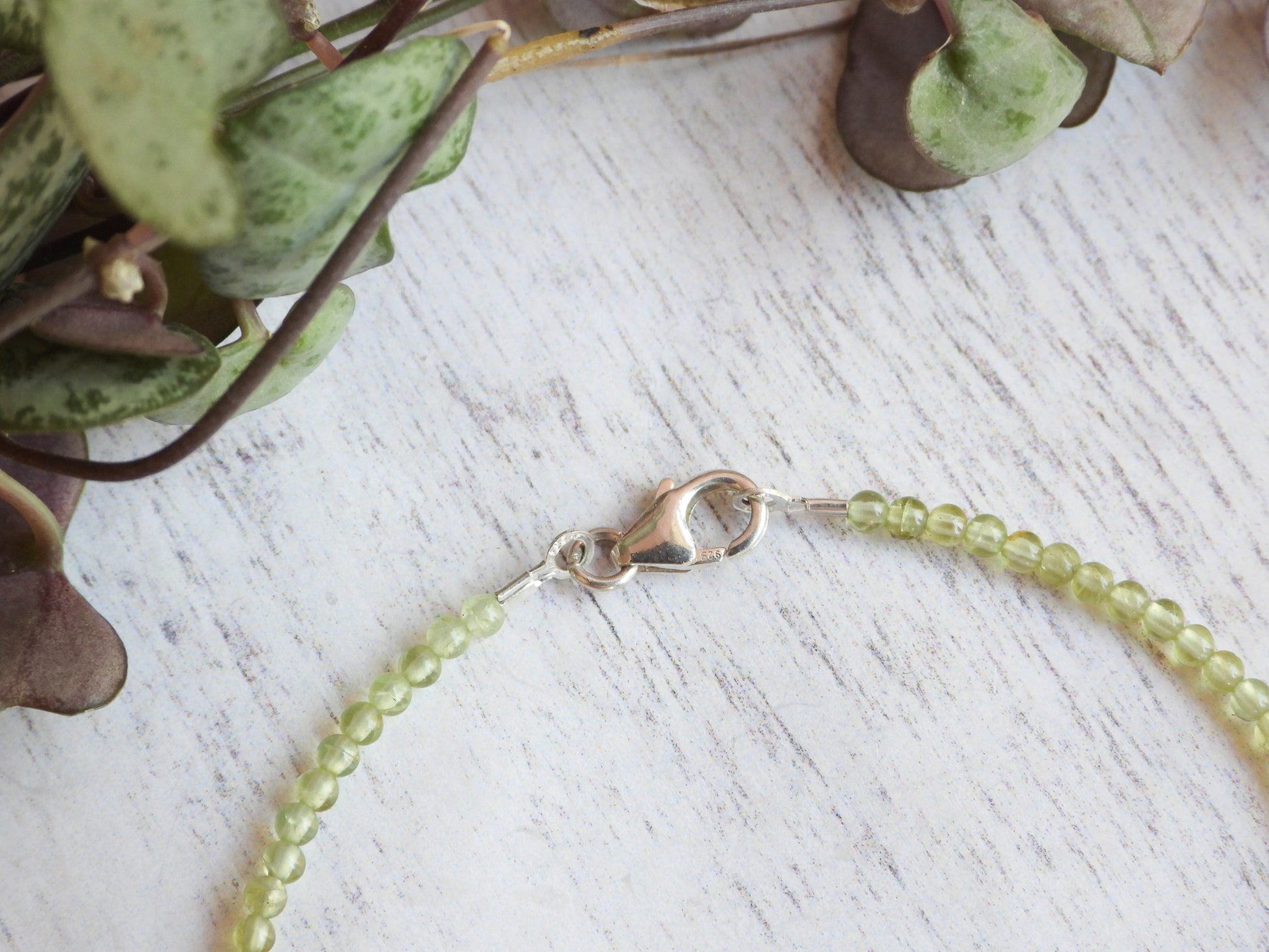 peridot and pearl beaded bracelet with sterling silver clasp
